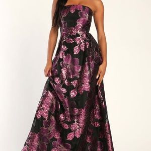 NWT Lulu’s Black Floral Jacquard Maxi Dress Gown